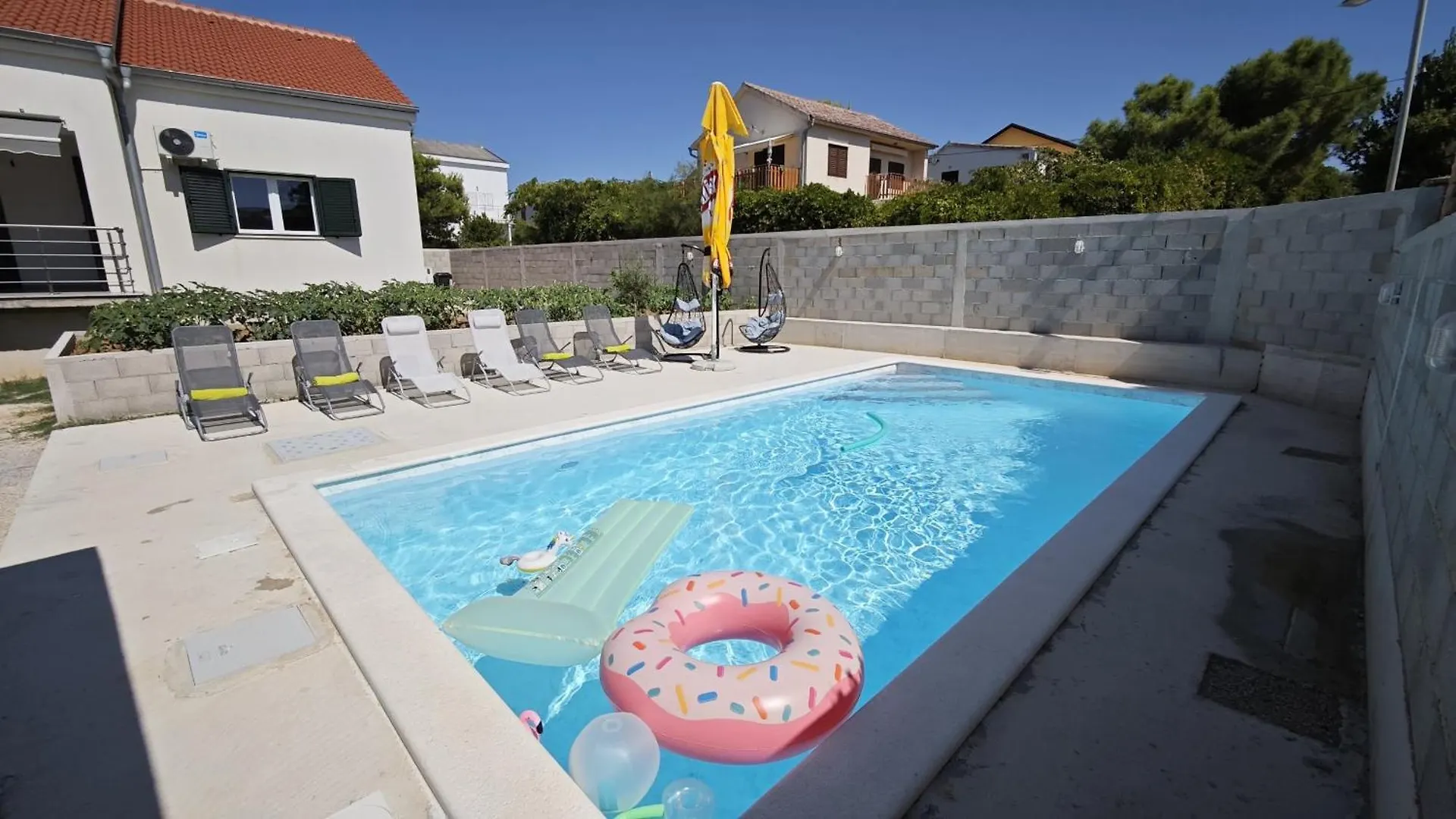 Villa Pauliana Povljana Croatia